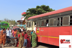bus stand in trouble