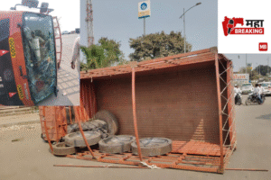 Eicher truck and bike collide